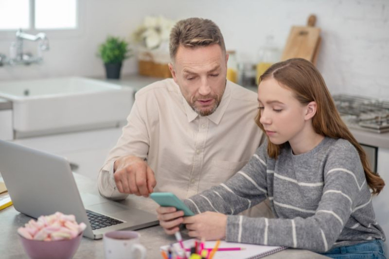 Crédito responsável: Como educar os filhos a lidar com o crédito de forma consciente 