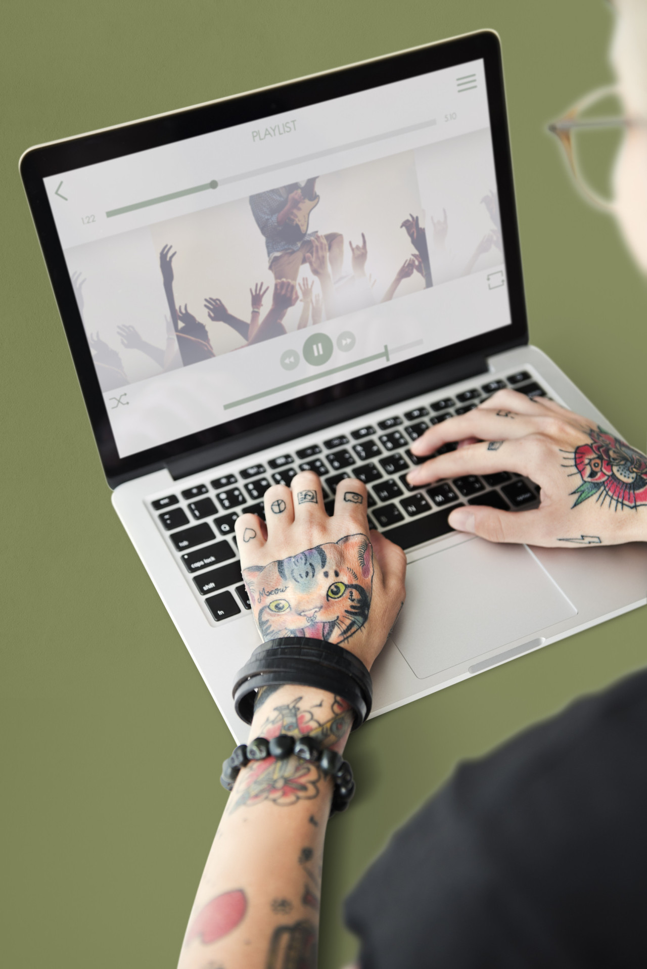 Fundo de emergência ou crédito pessoal: qual a melhor opção para imprevistos?
