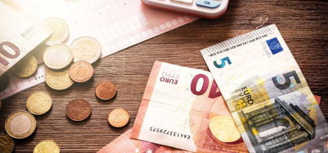 Famílias perdem apoio à renda por obrigação de assinar novos contratos 