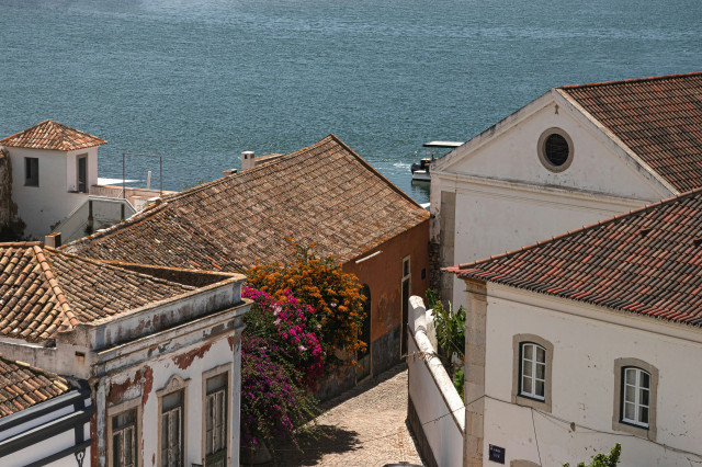 Onde estão os famosos a comprar casa em Portugal? 