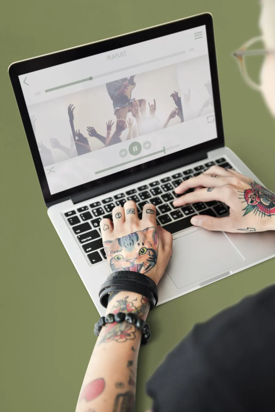 Fundo de emergência ou crédito pessoal: qual a melhor opção para imprevistos?
